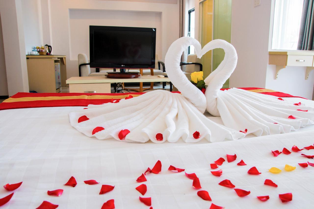 Le Duong Hotel Nha Trang Esterno foto